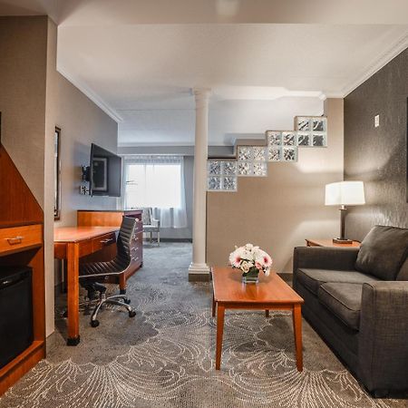 Monte Carlo Inn Barrie - Newly Renovated Dış mekan fotoğraf