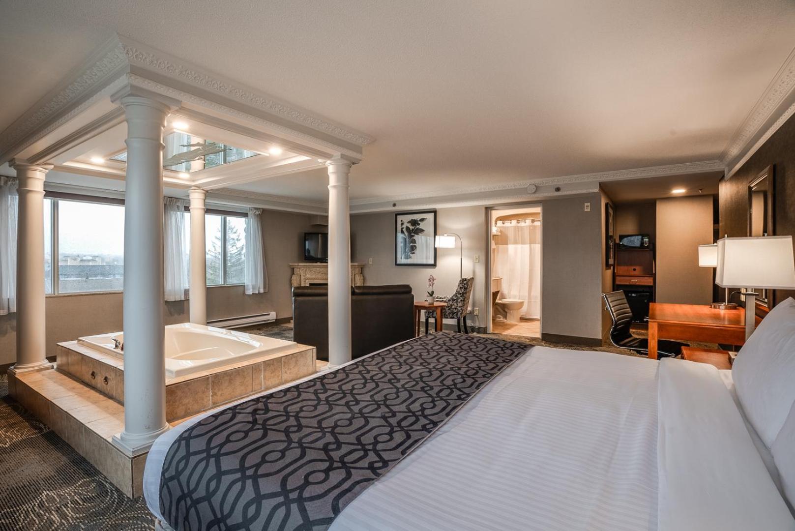 Monte Carlo Inn Barrie - Newly Renovated Dış mekan fotoğraf
