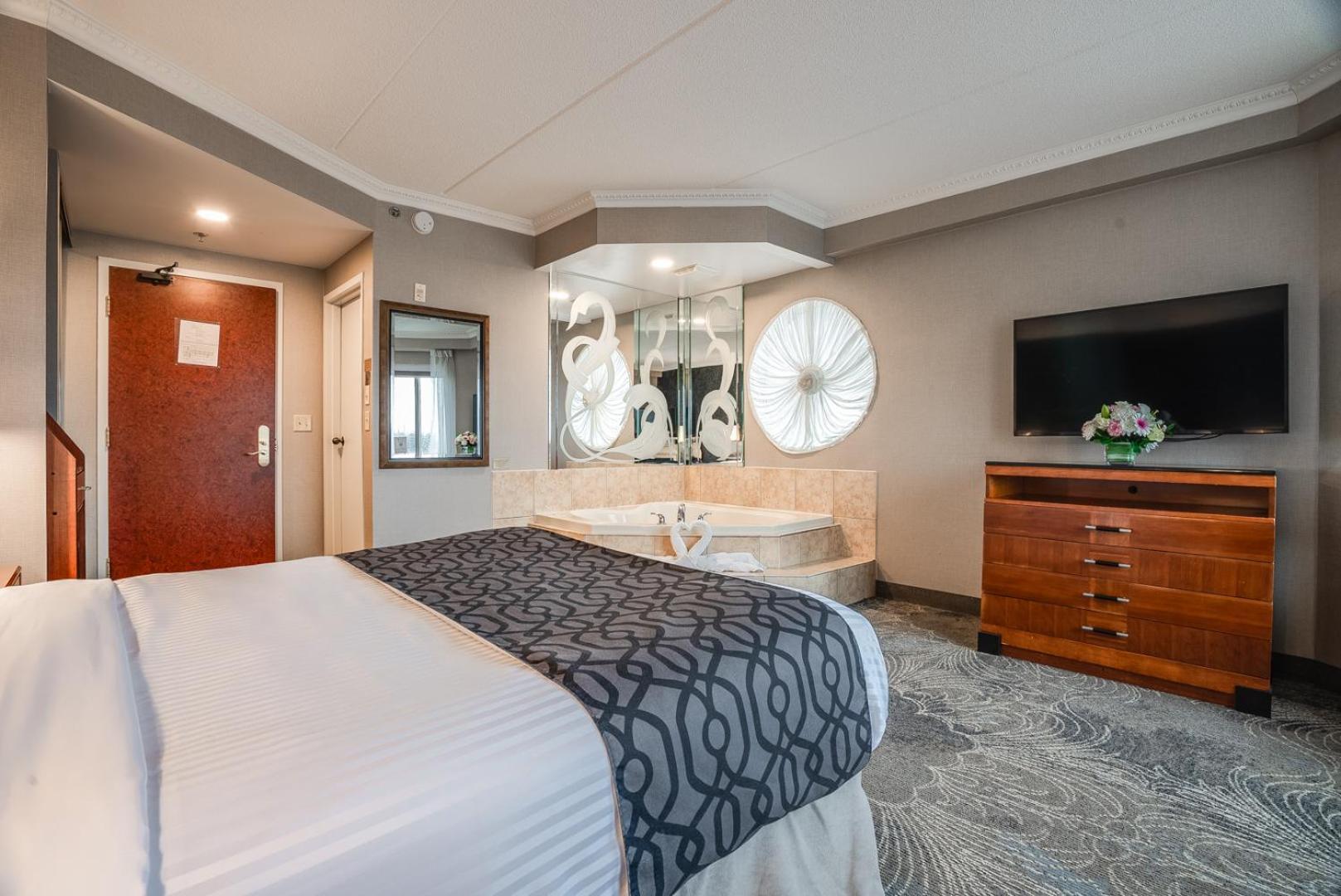 Monte Carlo Inn Barrie - Newly Renovated Dış mekan fotoğraf