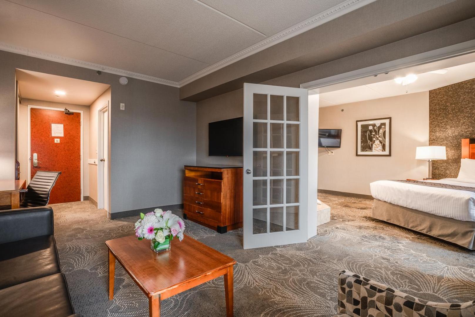 Monte Carlo Inn Barrie - Newly Renovated Dış mekan fotoğraf